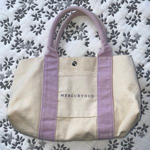 (B4) Cute little canvas bag.